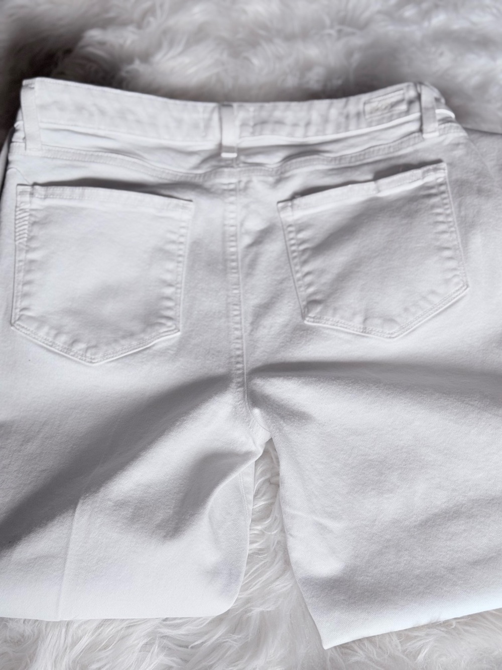 PAIGE‎ White Genevieve High Rise Flare Jeans Size 30/32 Boho Chic Denim - Picture 6 of 11